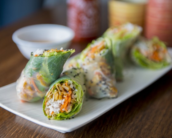 UberEATS - RoHouse Grilled Chicken Roll