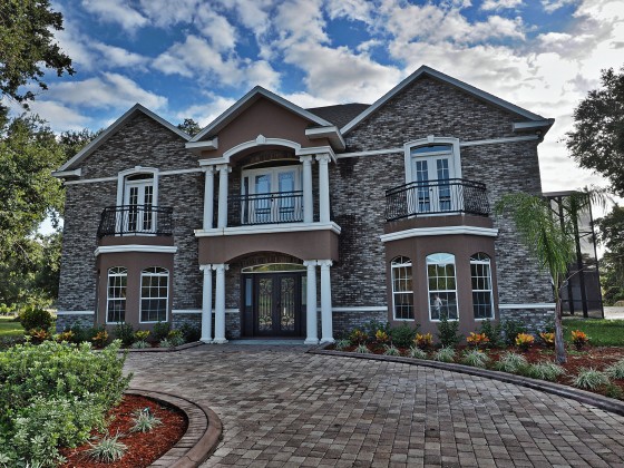 Elevation front right