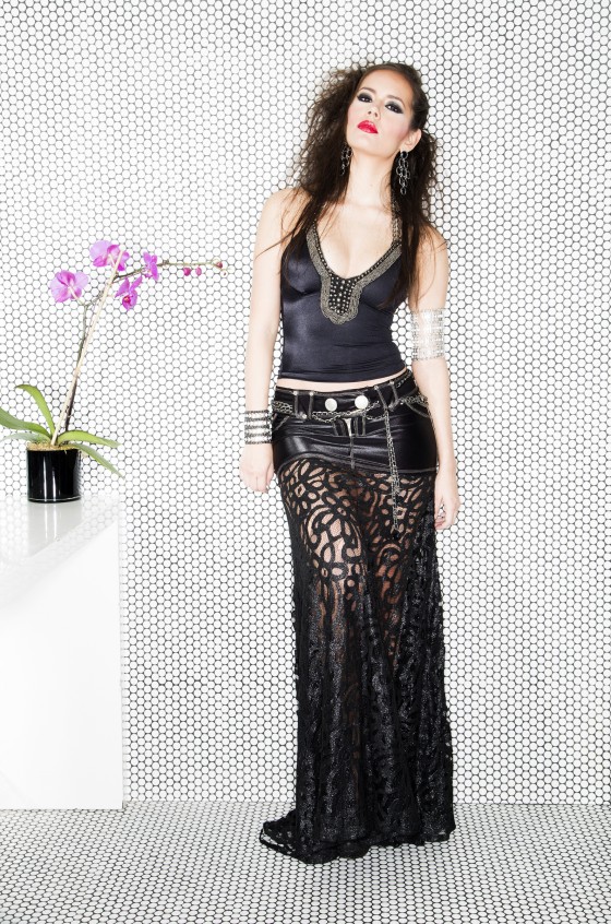 Isabel Original International
(editorial)