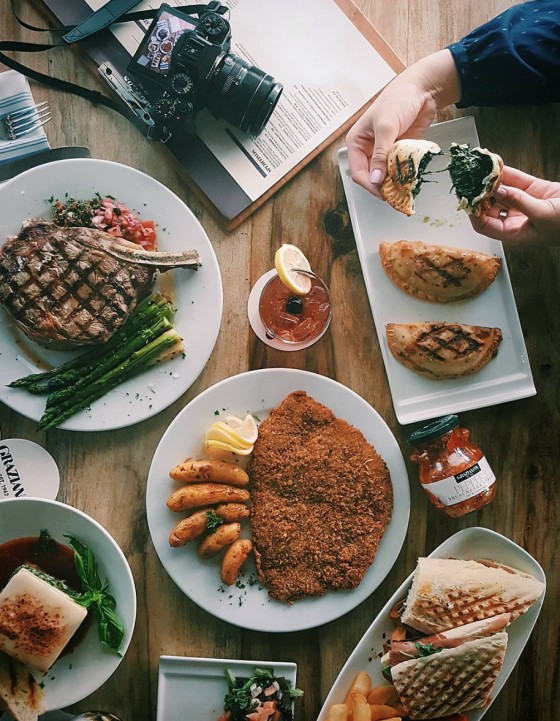 Photo 5 by Andrea Lorena for UberEats