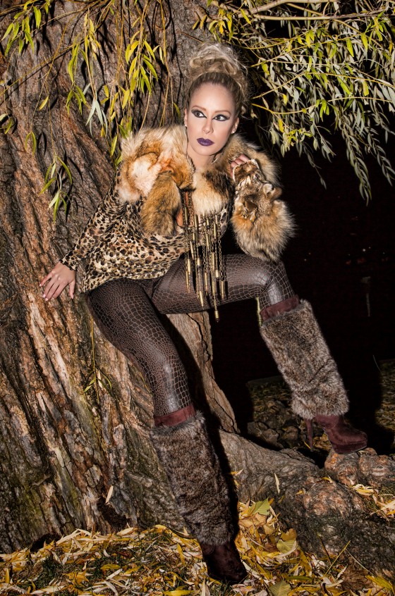 Isabel Original International
(editorial)
