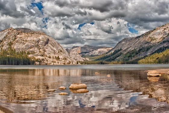 Tenya Lake
Yosemite
106