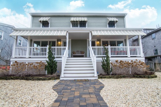 House Front Viiew