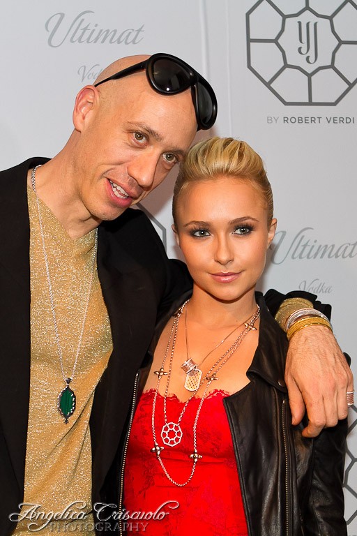 Hayden Panettiere-Y&J Multiplicity by RObert Verdi