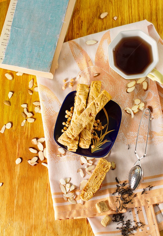Amaretto Biscotti
