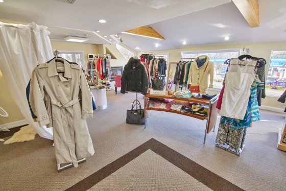 Photo 1 by Cate Bligh for Chic Boutique