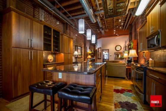 Business / Townhouse