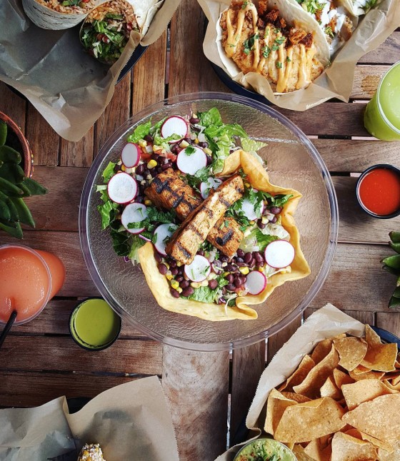Photo 0 by Andrea Lorena for UberEats