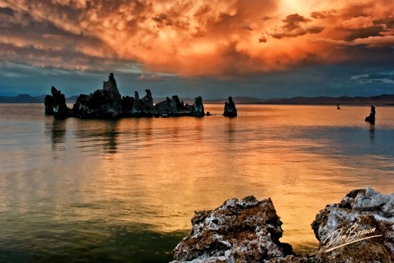 Mono Lake
Twi-Light
106