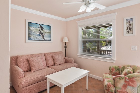 Photo 2 by Kim Lindsey Photography for HDR Hotels