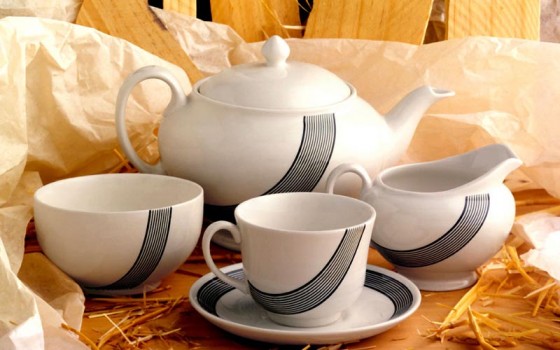 New line of porcelain tea sets, New York