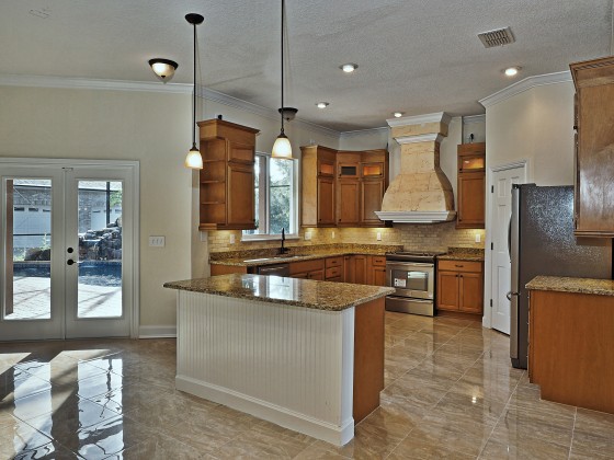 Kitchen left