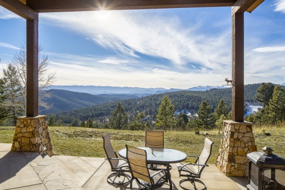 Photo 5 by Jess Blackwell for Exteriors