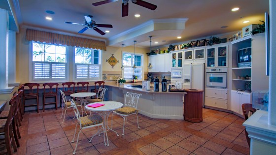 Photo 10 by Caslin for Real Estate