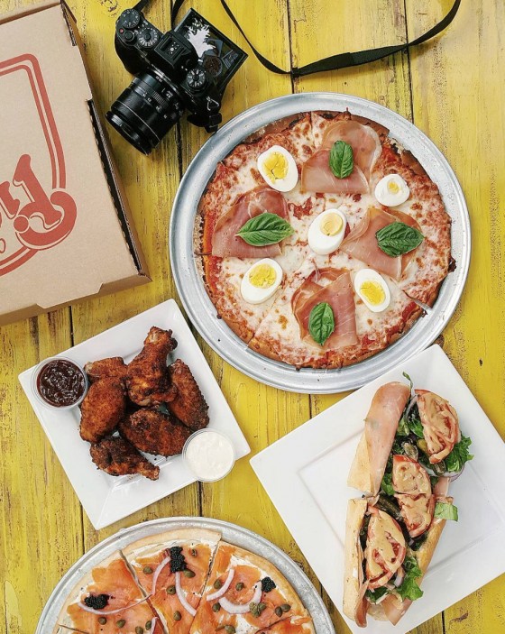 Photo 2 by Andrea Lorena for UberEats