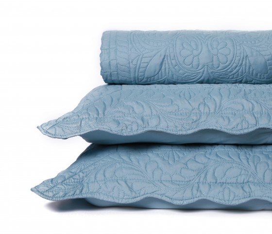 Quilt set pillow blanket photography jwarstyle