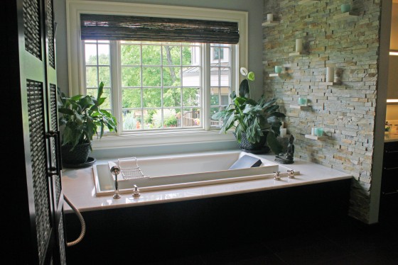 Bathroom suite