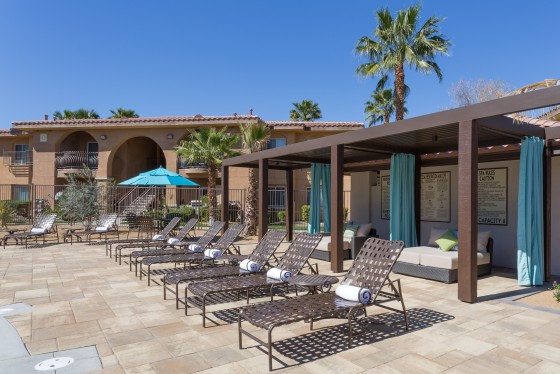 Apartment Pool